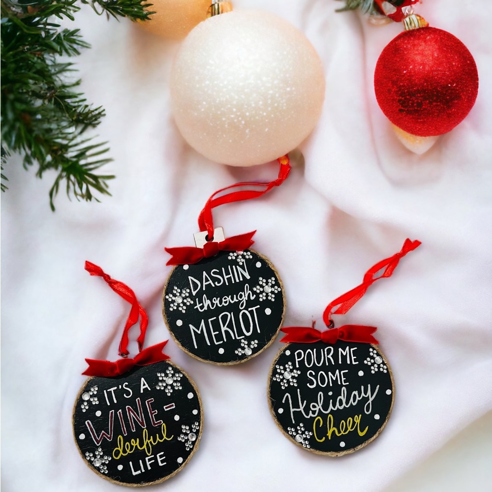 UNIQUE wooden wine-themed Christmas ornaments / HANDMADE WITH LOVE
